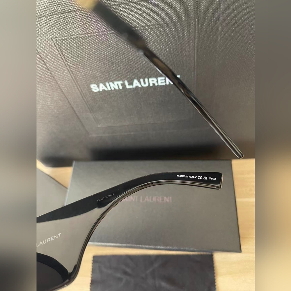 Yves Saint Laurent Black Sunglasses with Gold YSL Emblem - Picture 4 of 10